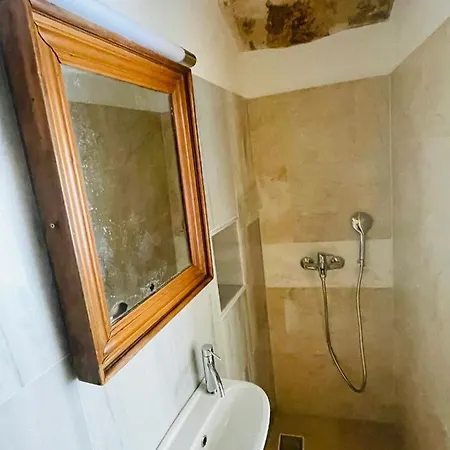 Vecchia Casa Sterna